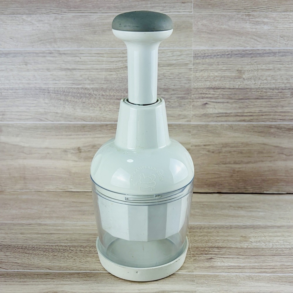 Pampered Chef Food Chopper #2585 Push Function Stainless Sharp Blade Collar Cap